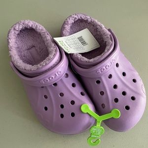 NWT CROCS Baya LINED Clogs W7 M5